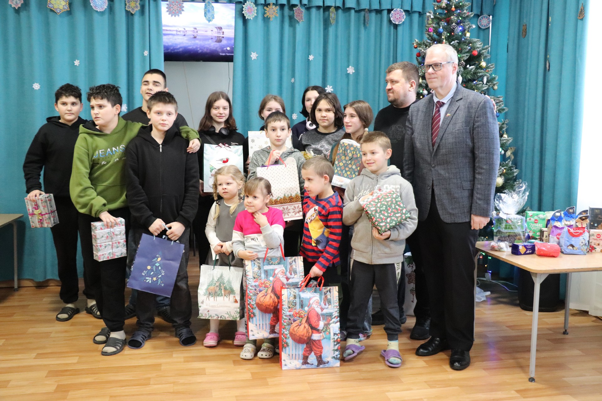 _2025_12_29_16_32_18_2025_12_29_podarynku15